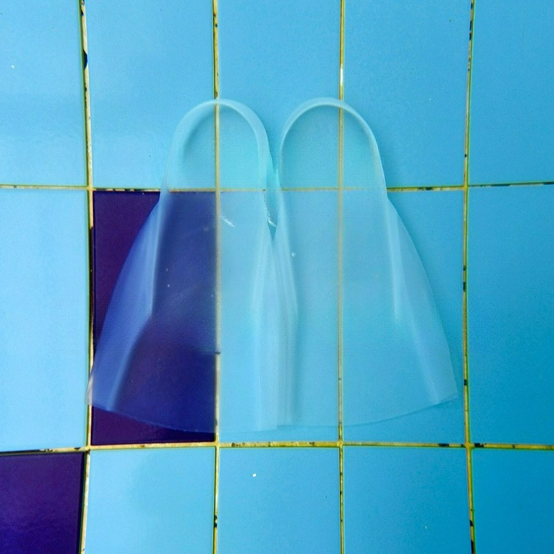 زعانف سباحة احترافية شفافة بال - مراجعة Flippers Swimming وسعره